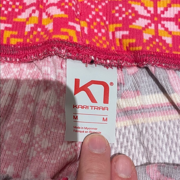 Colorful Patterned Leggings - Picture 3 of 3